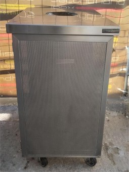 Μεταχειρισμένο Ερμάριο Ανοξείδωτο Τροχήλατο Με Τρύπα & Κάδο